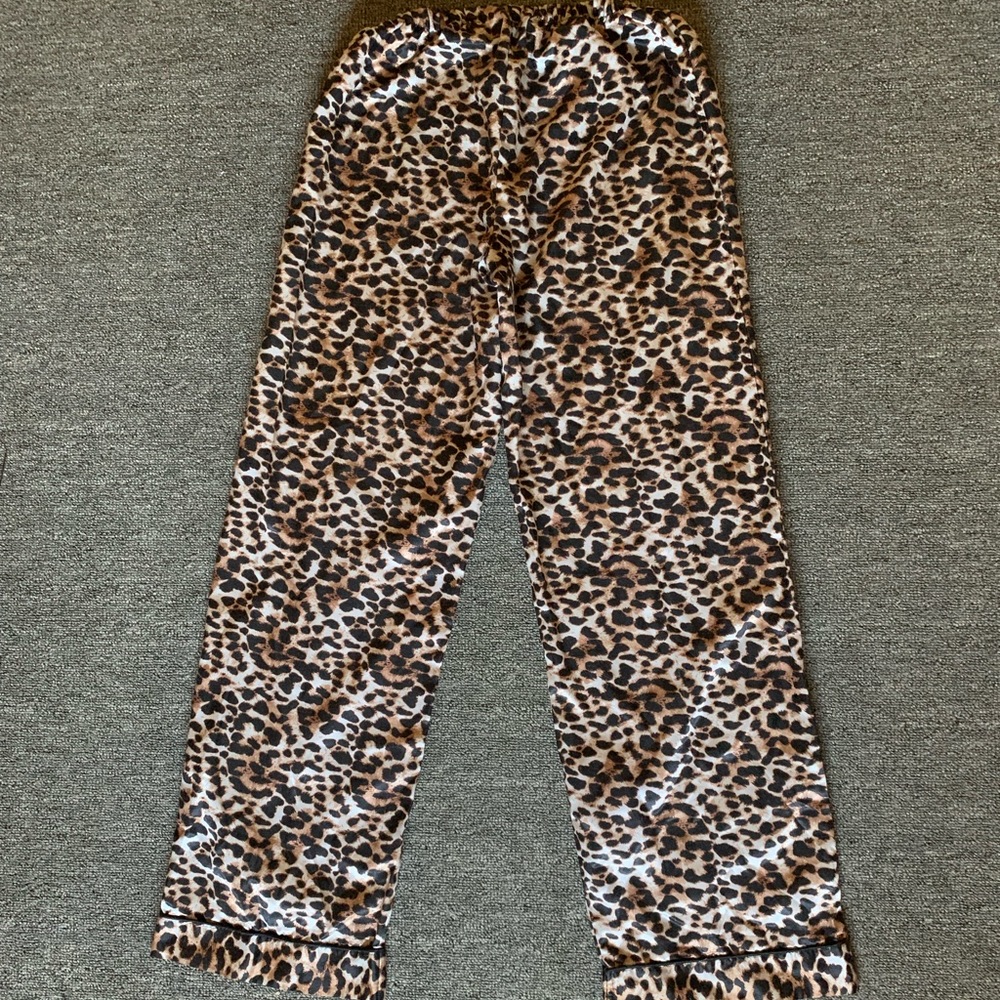 Unisex Silk like Cheetah Pajama Type Pants